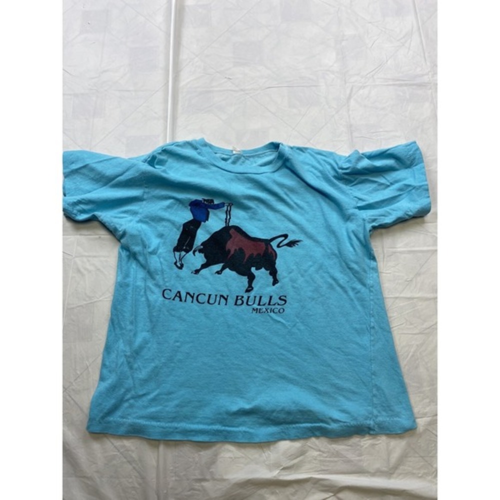 Vintage‎ Cancun Mexico Bulls Run T-Shirt Small Single Stitch